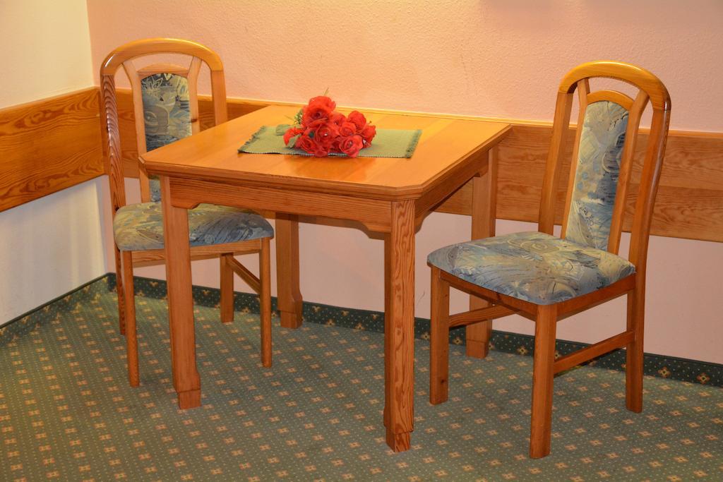 Hotel-Restaurant Fischer Bad Waltersdorf Pokój zdjęcie