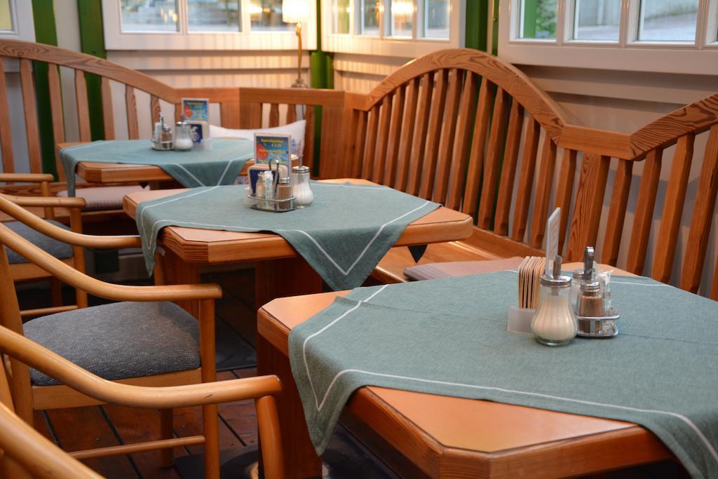 Hotel-Restaurant Fischer Bad Waltersdorf Zewnętrze zdjęcie