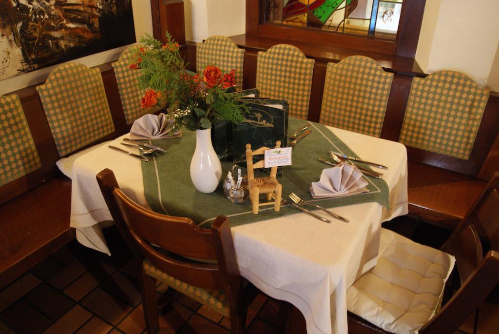 Hotel-Restaurant Fischer Bad Waltersdorf Zewnętrze zdjęcie